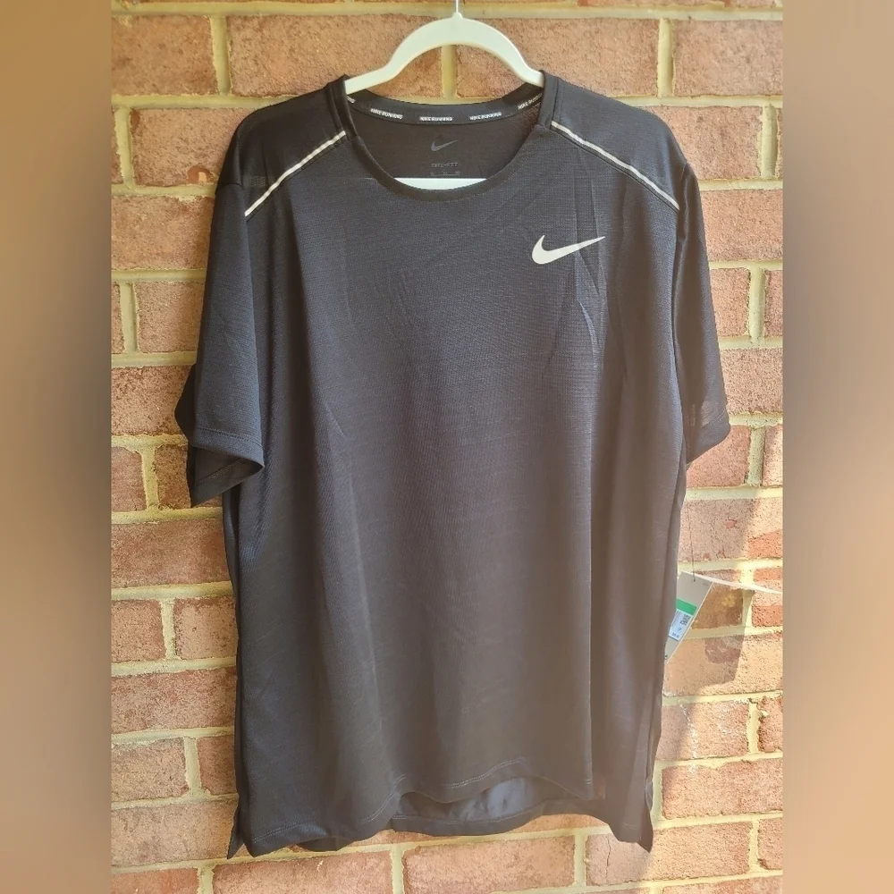 Nike Black Short Sleeve Performance Tee